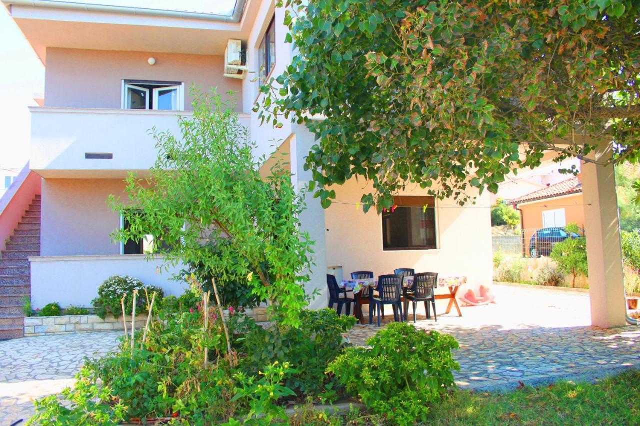 Dubravka Apartment Dinjiška Екстериор снимка
