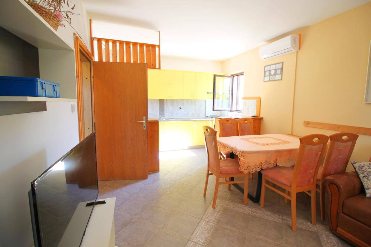 Dubravka Apartment Dinjiška Екстериор снимка