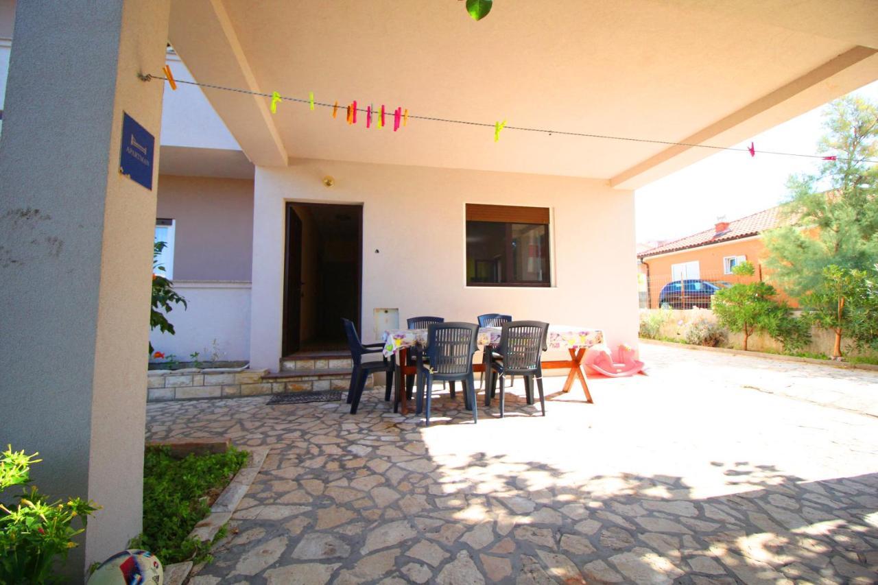 Dubravka Apartment Dinjiška Екстериор снимка