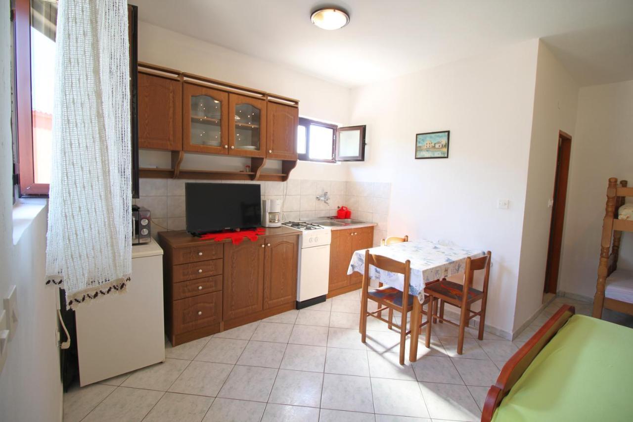 Dubravka Apartment Dinjiška Екстериор снимка